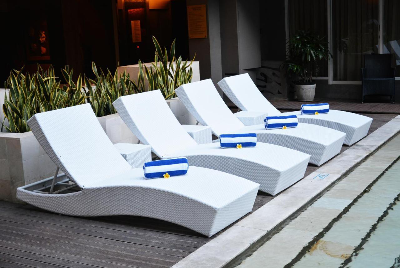 Hotel Ramada By Wyndham Bali Sunset Road Kuta Seminyak Exterior foto