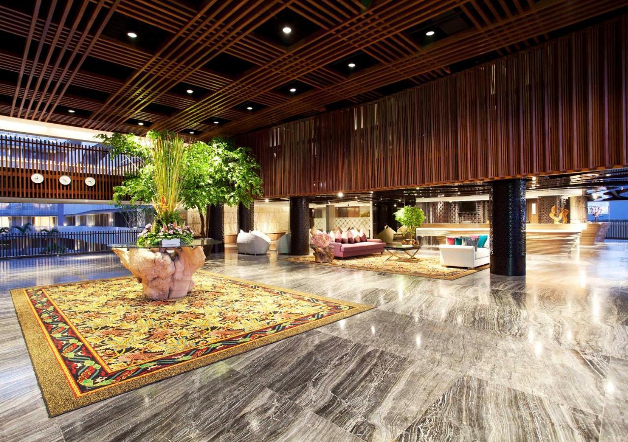 Hotel Ramada By Wyndham Bali Sunset Road Kuta Seminyak Exterior foto